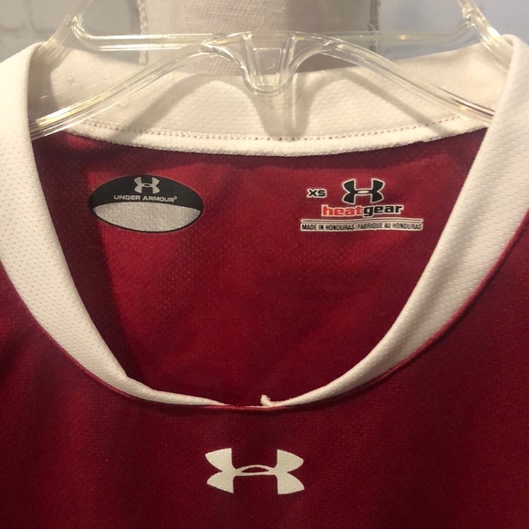 Under Armour heatgear XS top shirt red - Picture 3 of 4